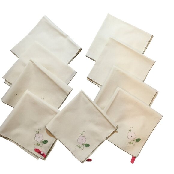 Vintage Napkins Embroidered 15x16 Set #8 Clean Cottagecore Handmade - Picture 1 of 4